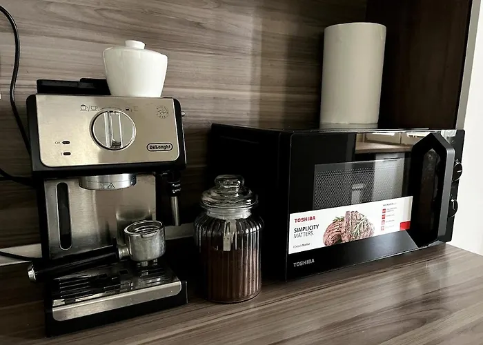 With Balcony - 10 Min To & Center