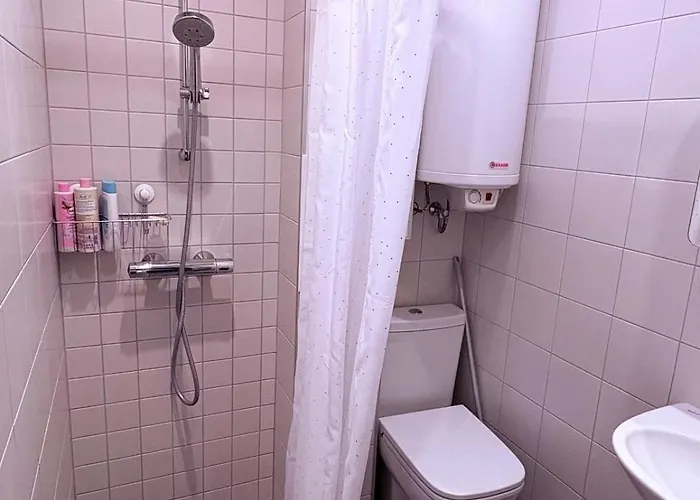 With Balcony - 10 Min To & Center * Бургас