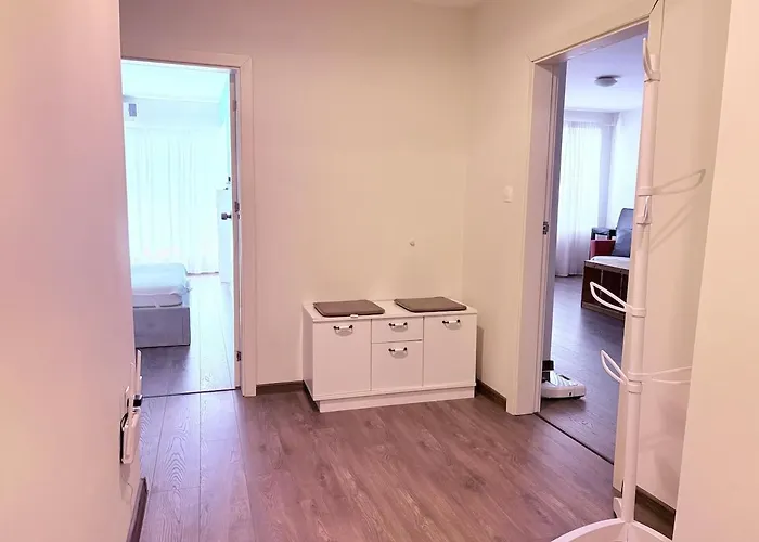 Апартаменти With Balcony - 10 Min To & Center Бургас