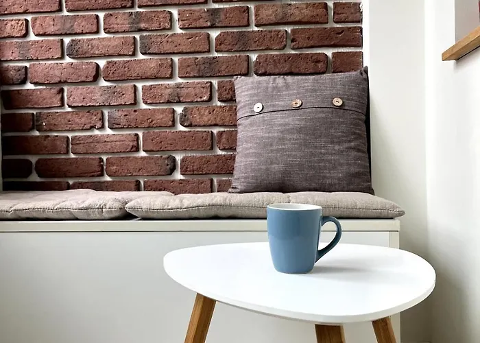 With Balcony - 10 Min To & Center *